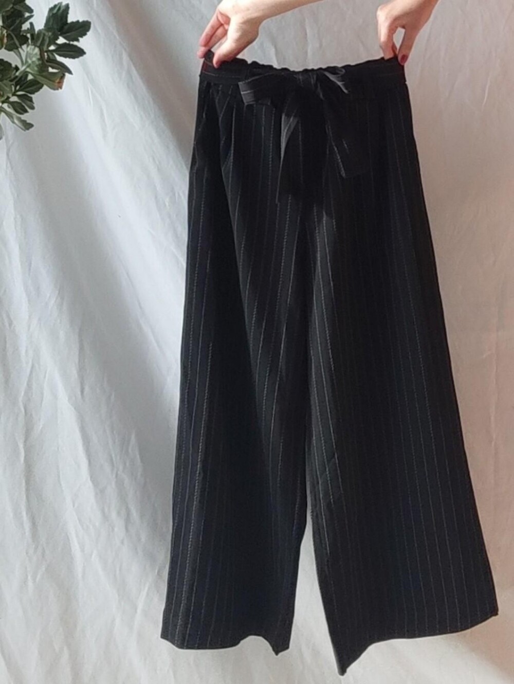 NWT M Made in Italy Women's Black Striped Trousers